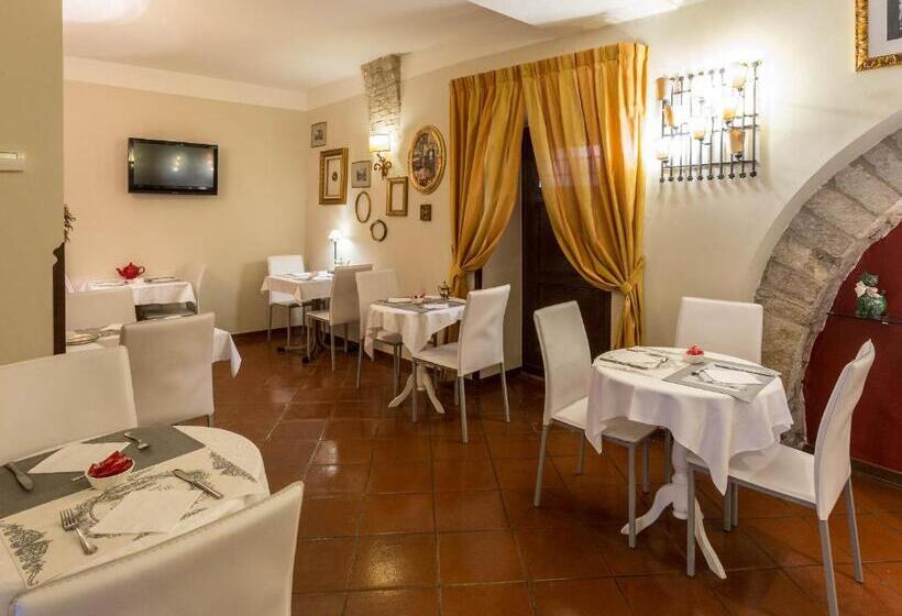 هتل Lieto Soggiorno