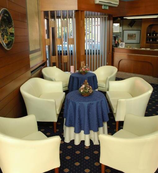 בית מלון כפרי Lincoln