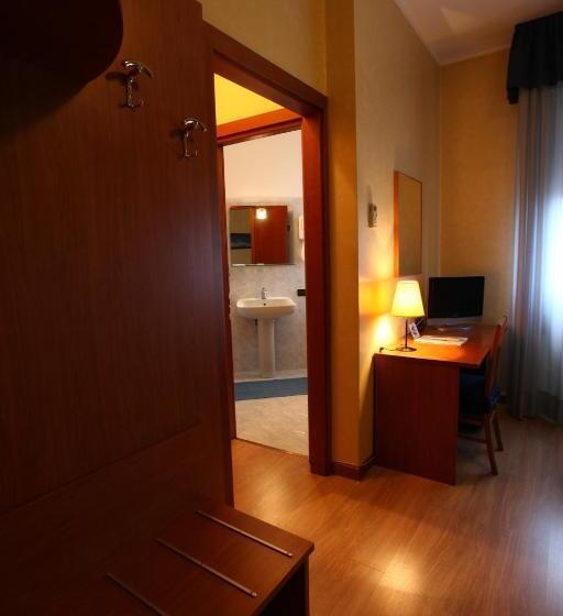 בית מלון כפרי Lincoln