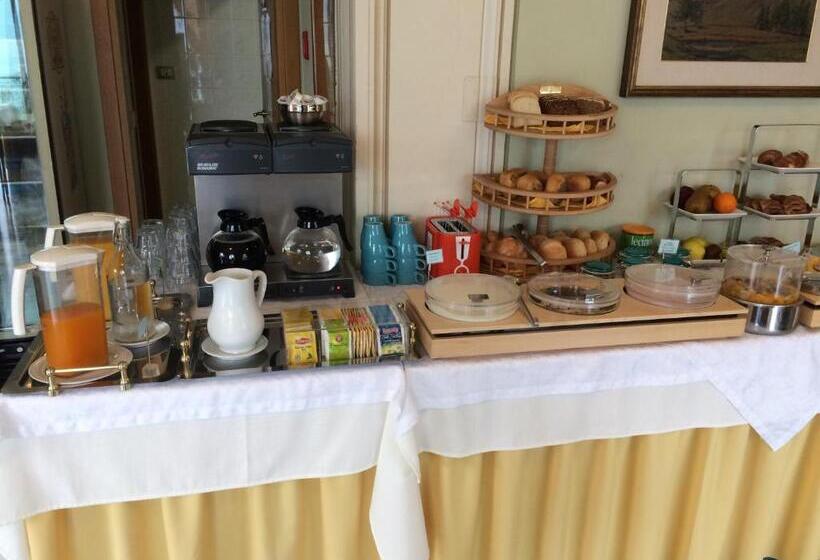 ホテル Locanda Ruscello Garnì