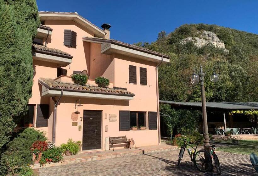 בית מלון כפרי Locanda Salimbeni