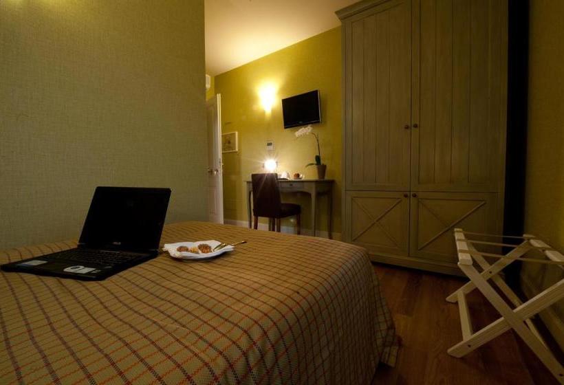 فندق Locanda Stendhal