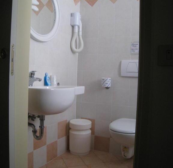 בית מלון כפרי Losanna Cervia