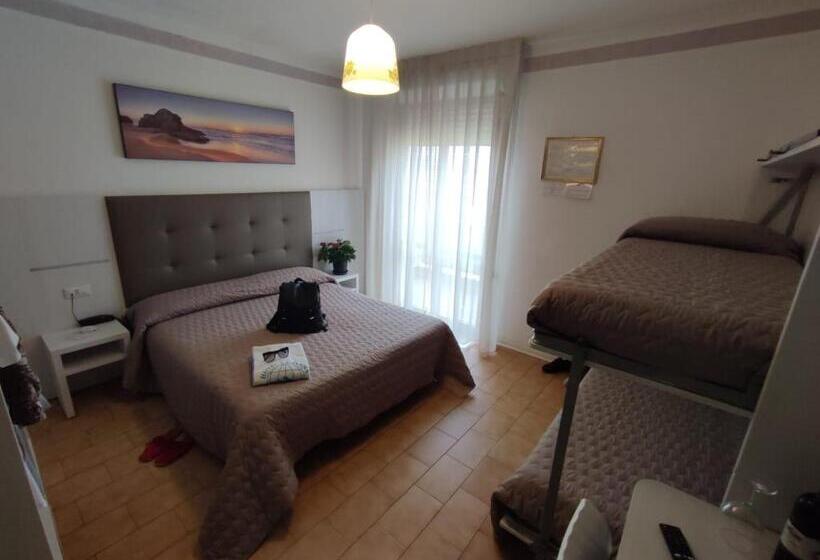 בית מלון כפרי Losanna Cervia