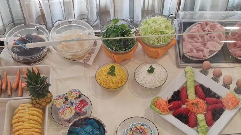 בית מלון כפרי Losanna Cervia