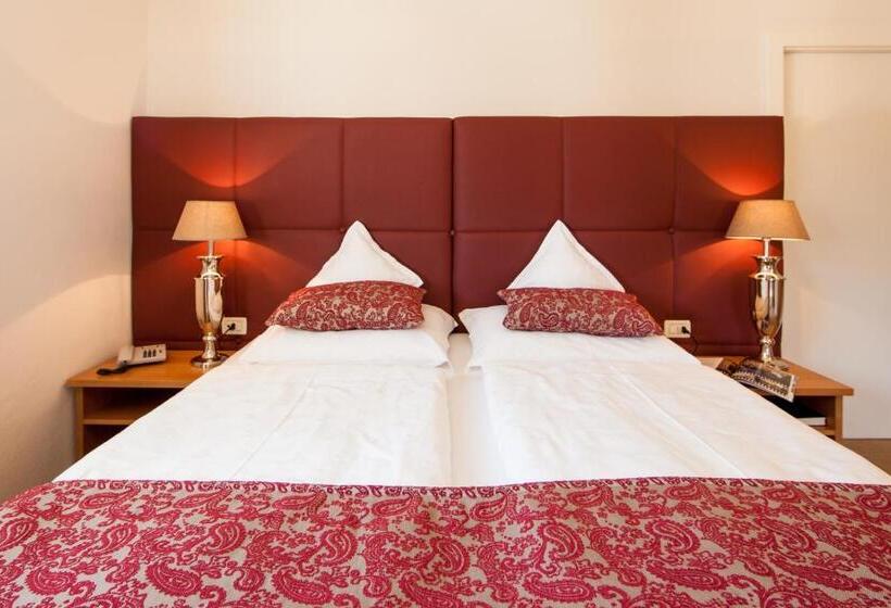 בית מלון כפרי Maria Theresia Adults Only