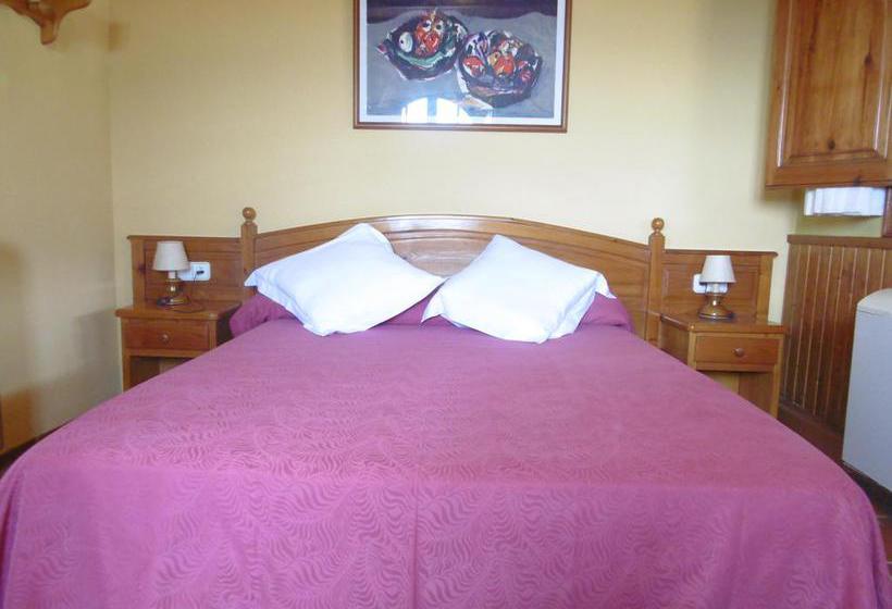 Отель Mas Torrellas