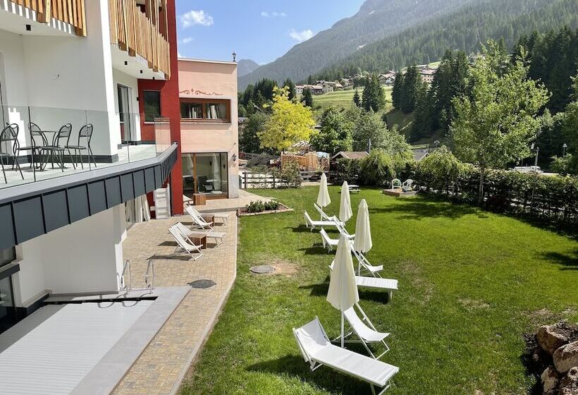 בית מלון כפרי Miravalle