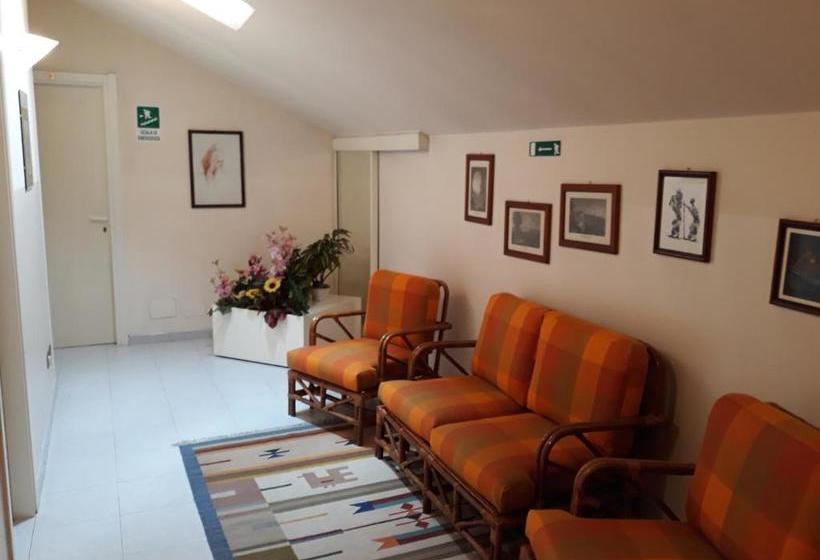 בית מלון כפרי Molteni