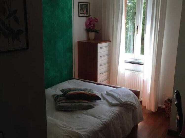 Отель Monterosso Alto