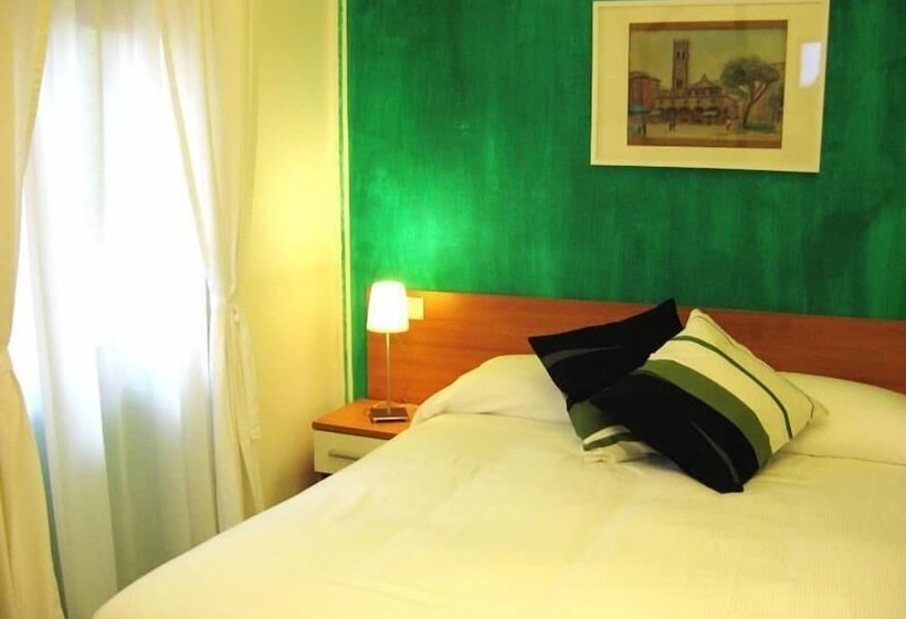 Отель Monterosso Alto