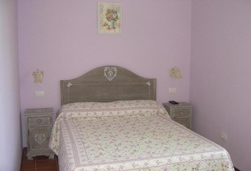 هتل Paese Corvara