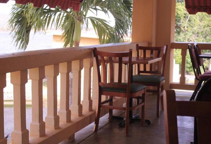 בית מלון כפרי Parador Guanica 1929