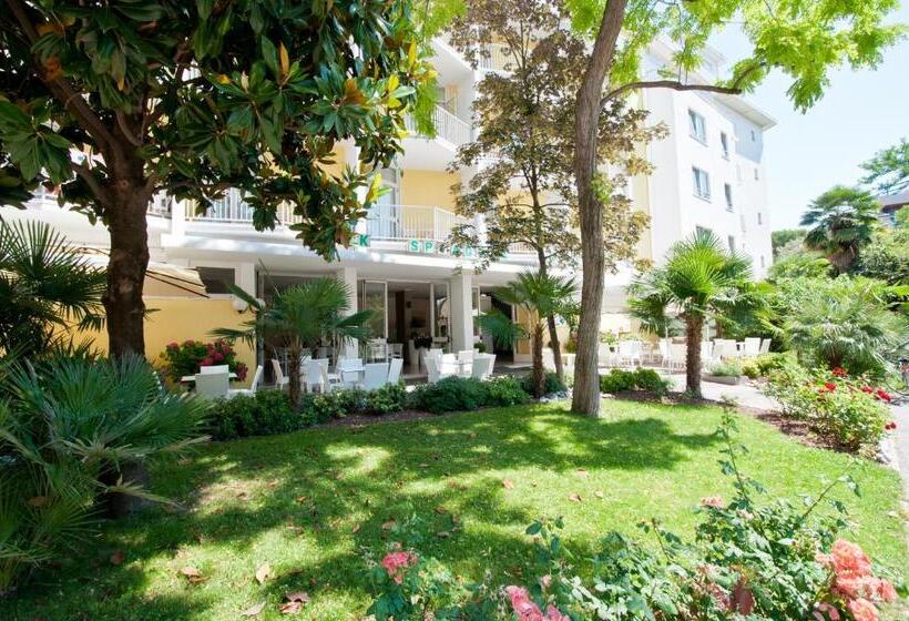 ホテル Park Spiaggia