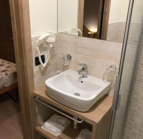 Отель Piccolo Mondo