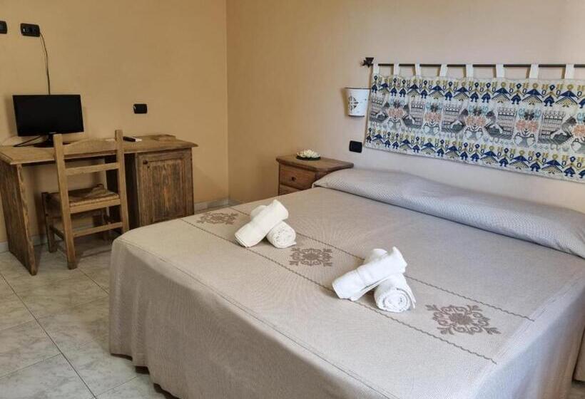 בית מלון כפרי Plammas