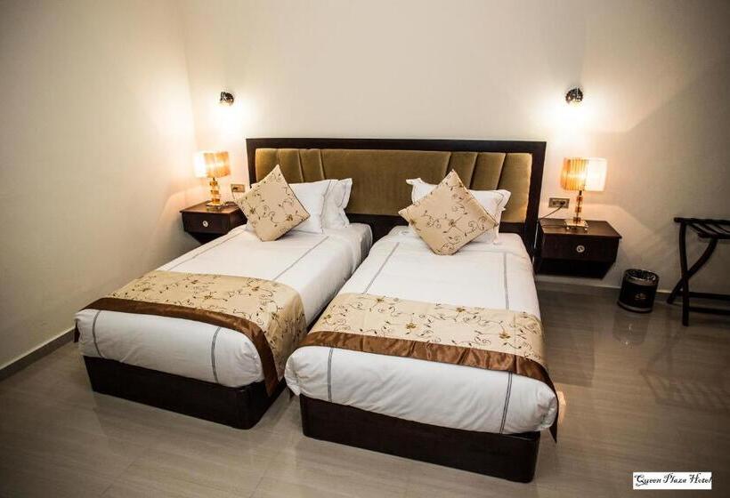 هتل Queen Plaza
