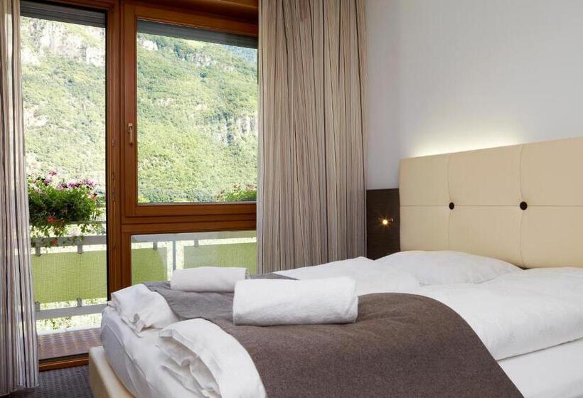 בית מלון כפרי Raffl