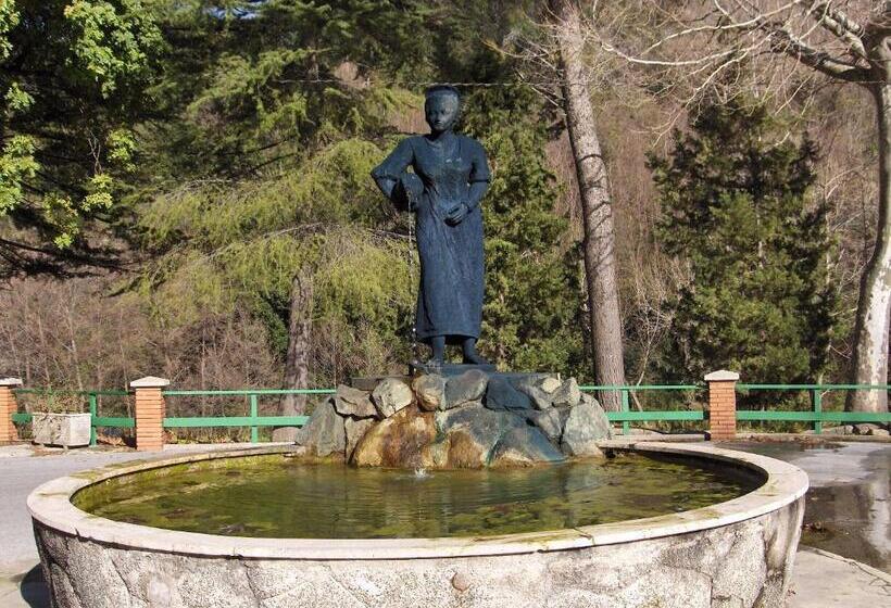 Отель Real Asturias