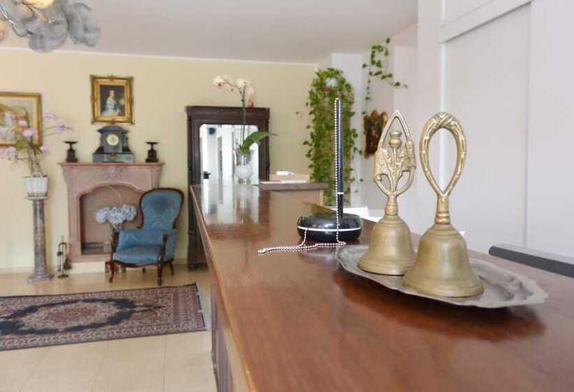 Отель Ristorante Italia