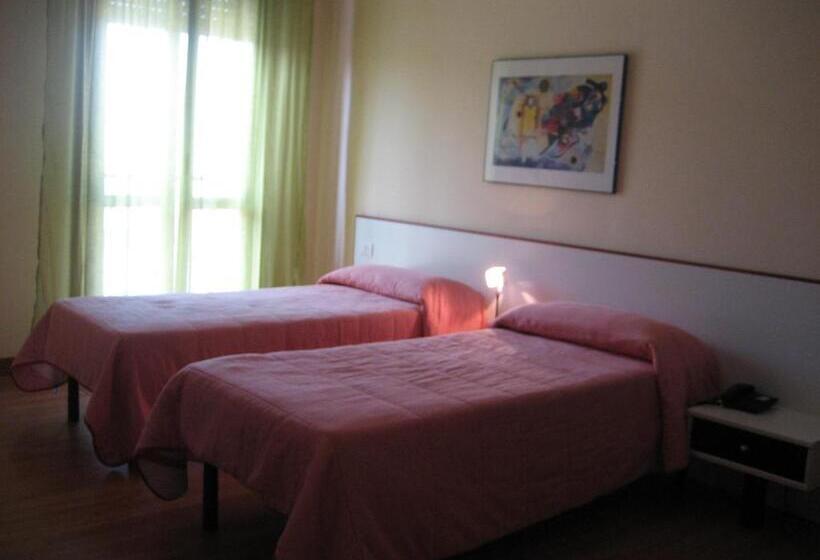 فندق Ristorante Klaus