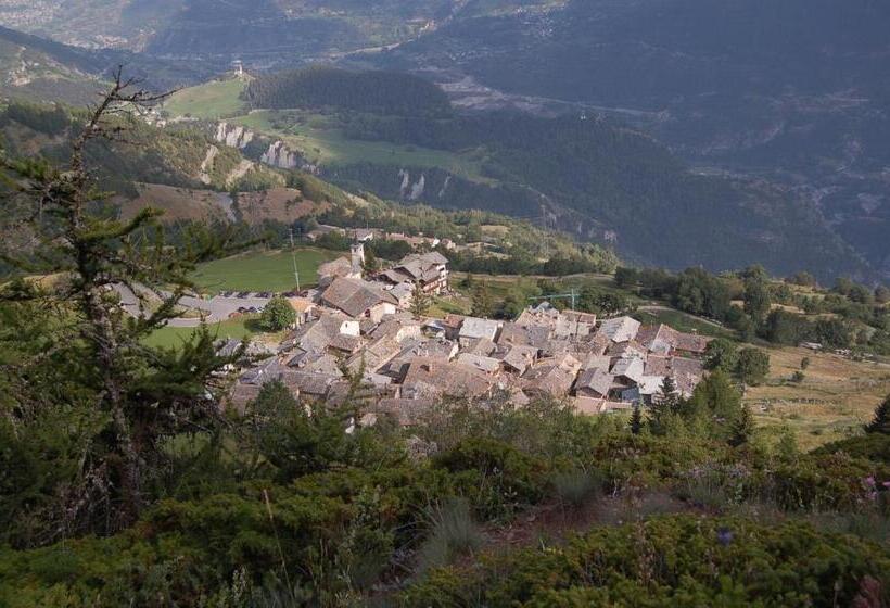 فندق Ristoro Vagneur