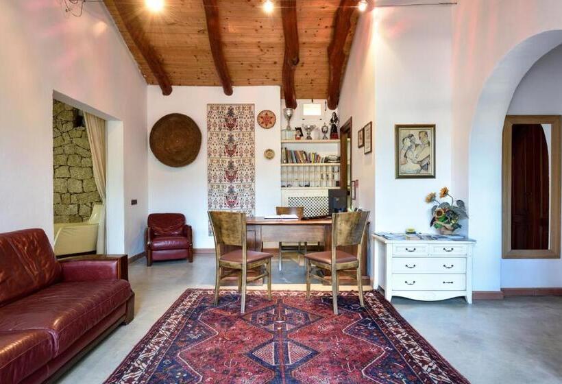 בית מלון כפרי S'abba E Sa Murta