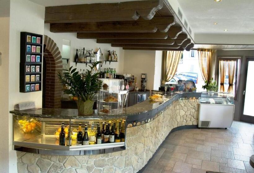 酒店 San Lorenzo Chiavenna