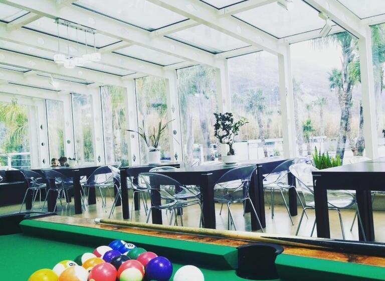 בית מלון כפרי Saturday