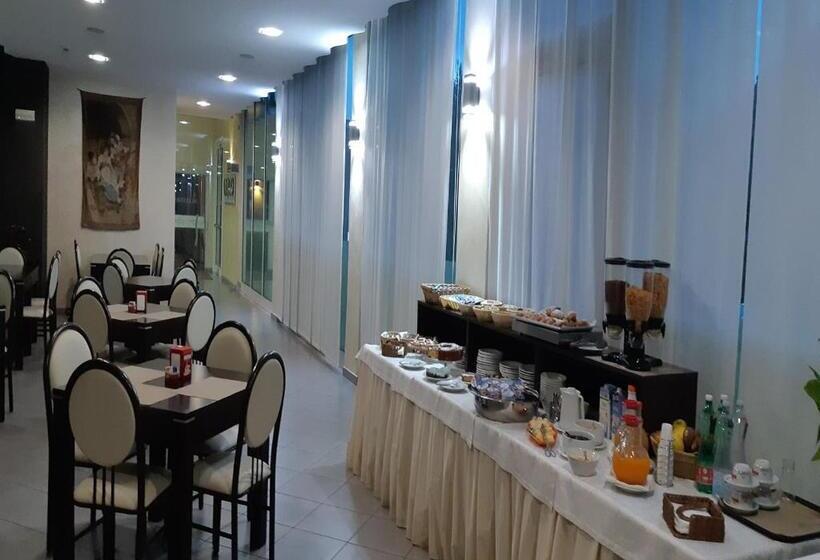 בית מלון כפרי Saturday