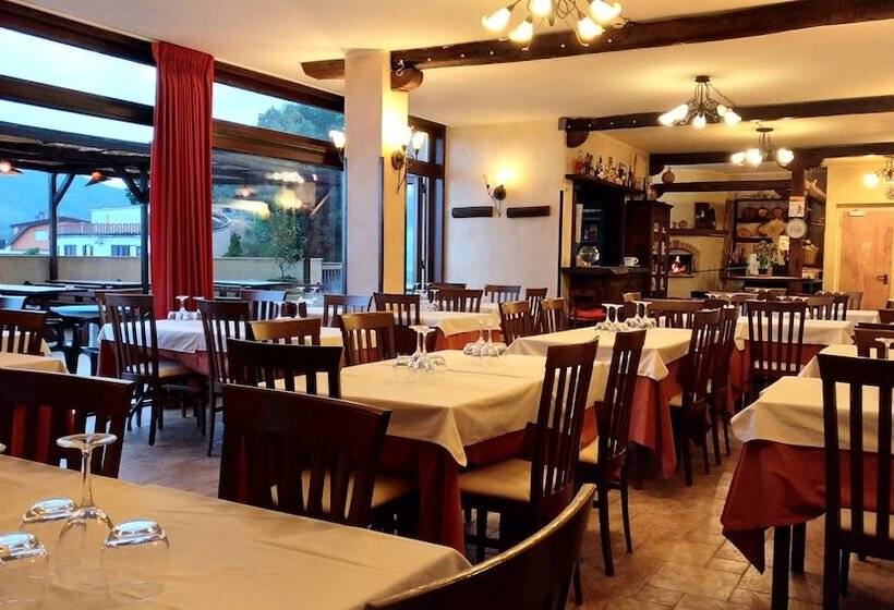 בית מלון כפרי Sette E Mezzo