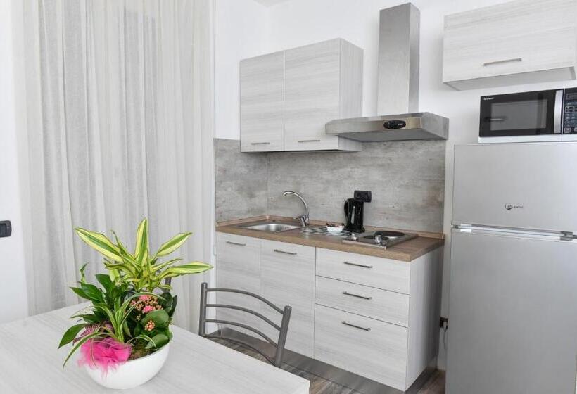 فندق Albergo Silvio