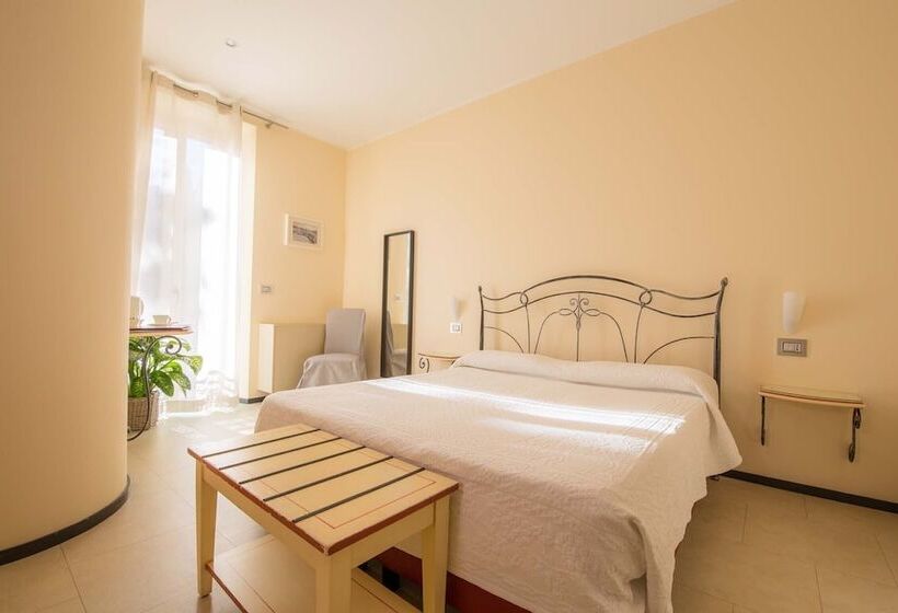 فندق Albergo Silvio