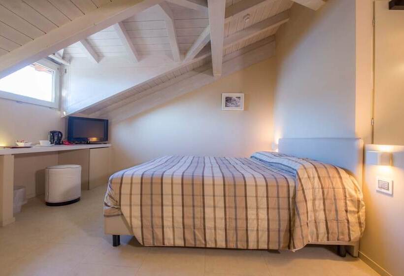 فندق Albergo Silvio