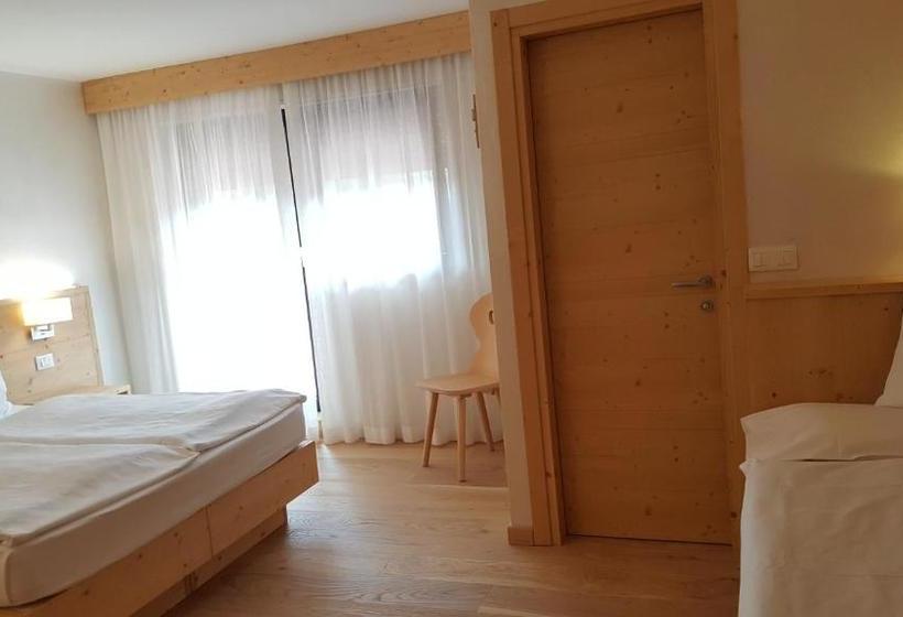 فندق Sole Family