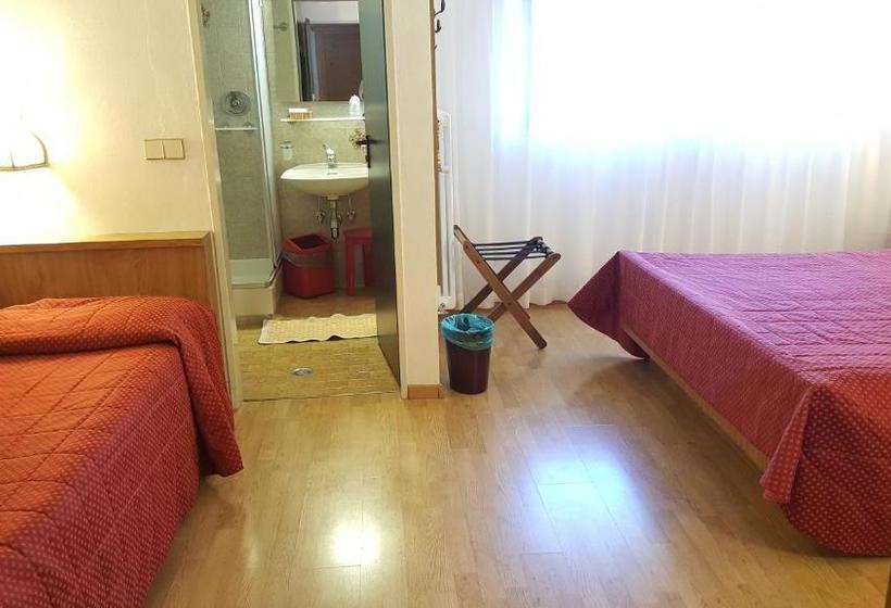 فندق Sole Family