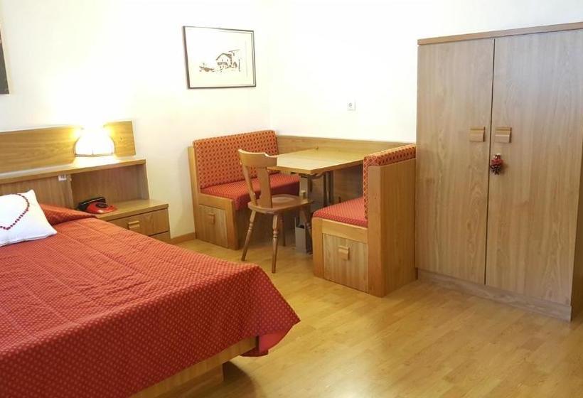 فندق Sole Family