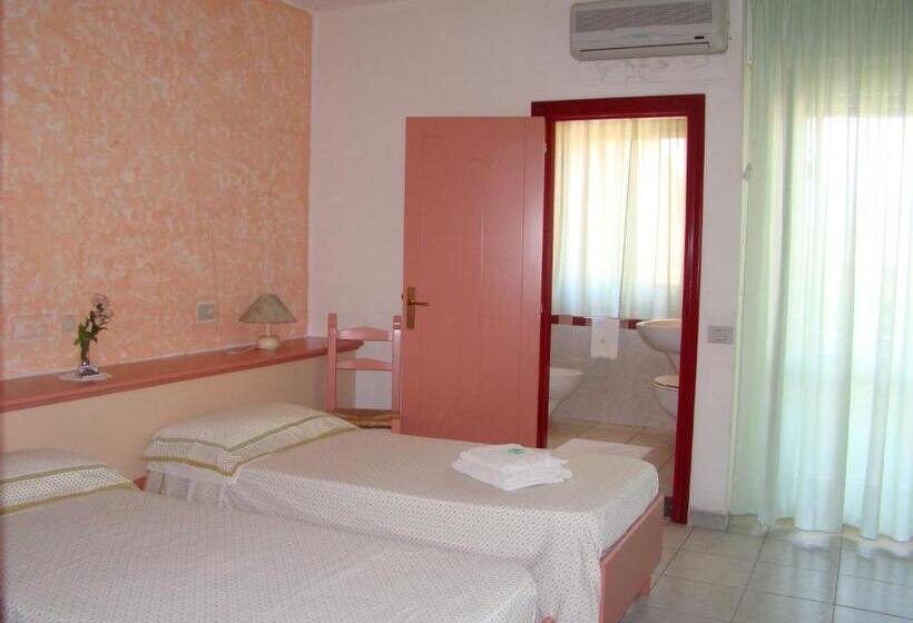 בית מלון כפרי S Ustiarvu