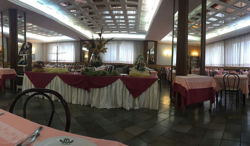 בית מלון כפרי Tasso