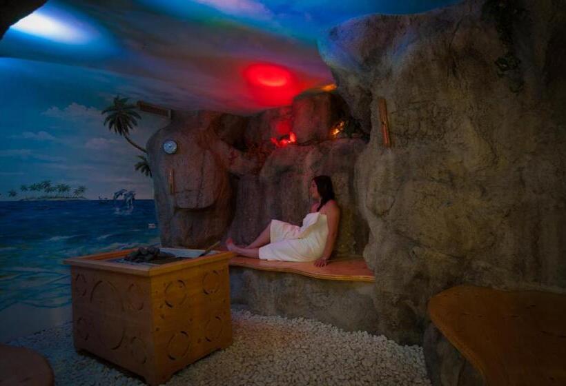 בית מלון כפרי Val Di Sole