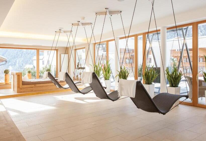 בית מלון כפרי Valserhof