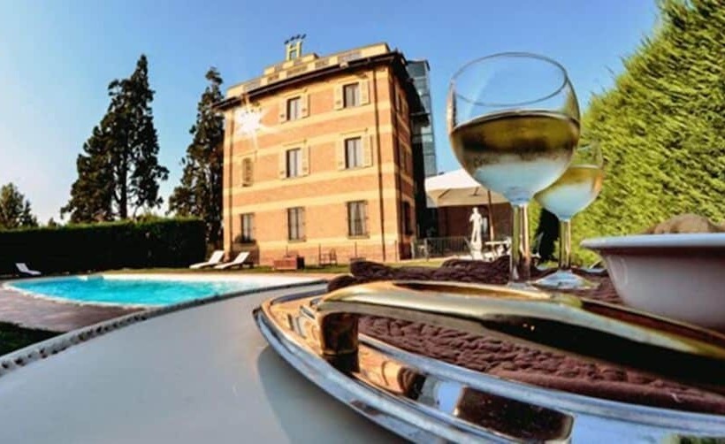 Отель Villa Liberty