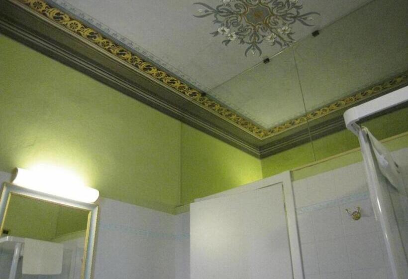 Отель Villa Liberty