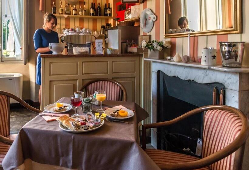 Отель Villa Liberty