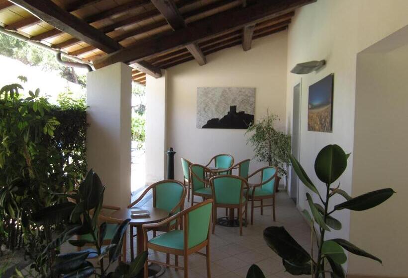 هتل Villa Smeraldo