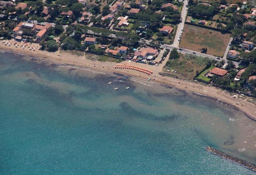 هتل Villa Smeraldo