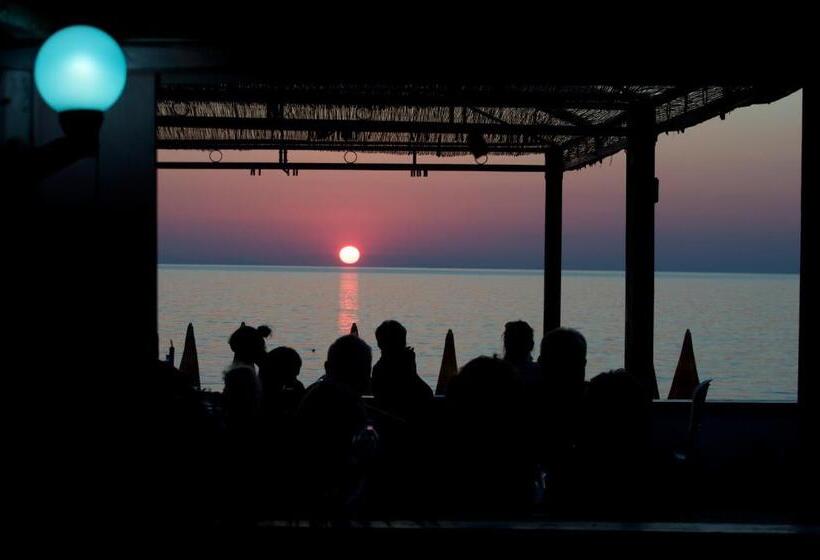 هتل Villa Smeraldo