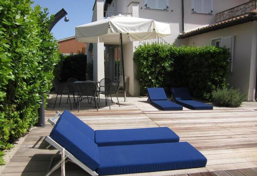 هتل Villa Smeraldo