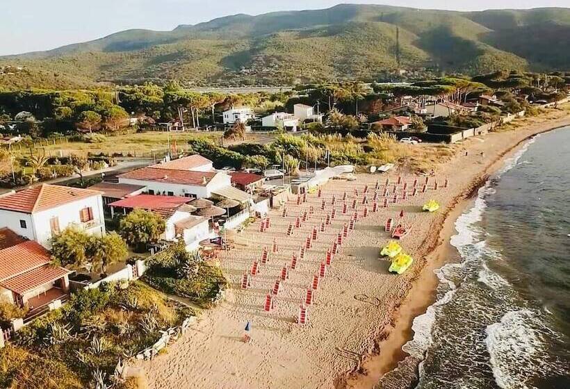 هتل Villa Smeraldo