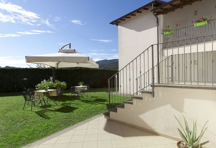 هتل Villa Smeraldo